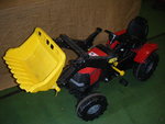 Case Pedal Tractor with scoop #1