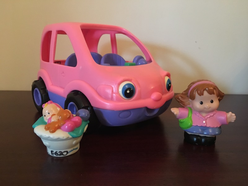 E620: Little People Melody the mini van