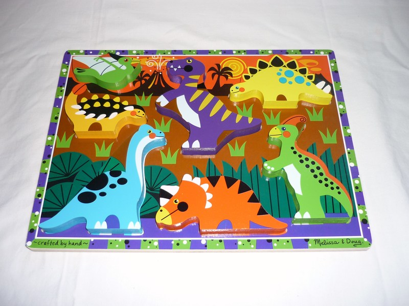 J629: Chunky Puzzle Dinosaurs