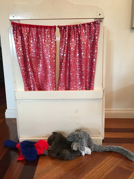 E457: Puppet Theatre