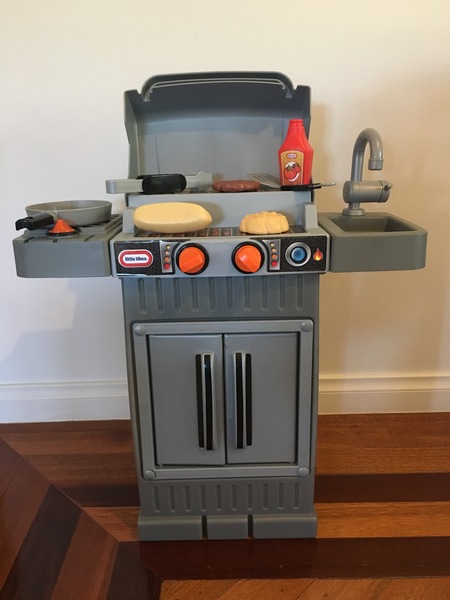 E661: Little Tikes Cook 'n grow BBQ