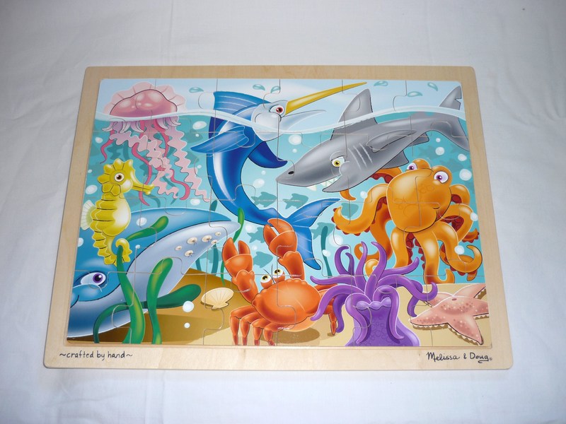 J645: 24 Piece Puzzle Under The Sea