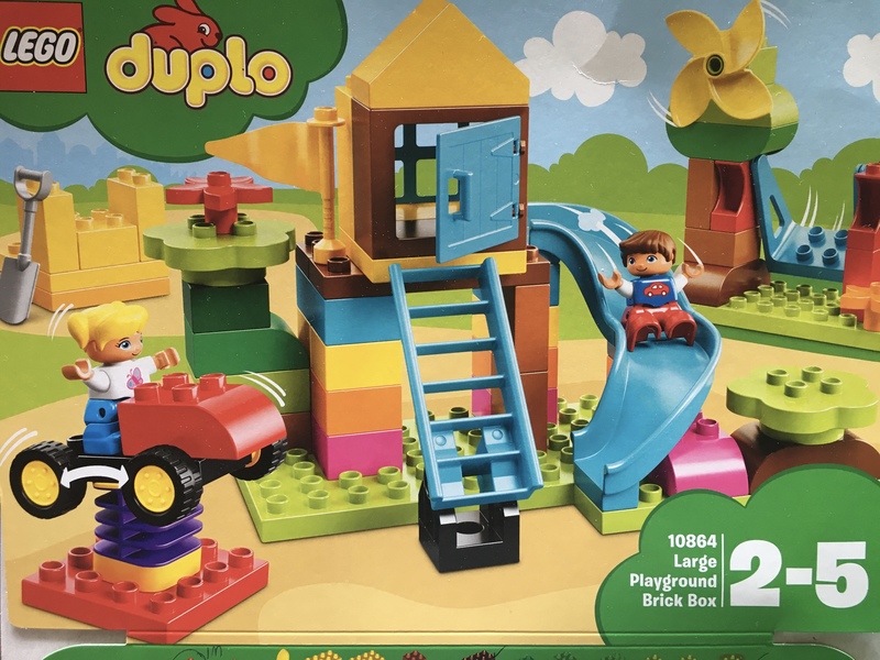 C3: Duplo playground box