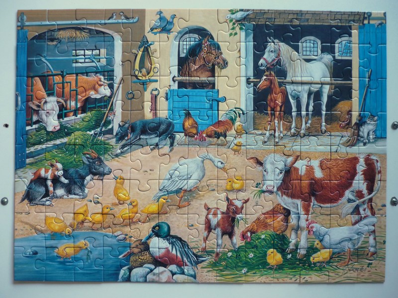 J651: Ravensburger Puzzle Farmyard