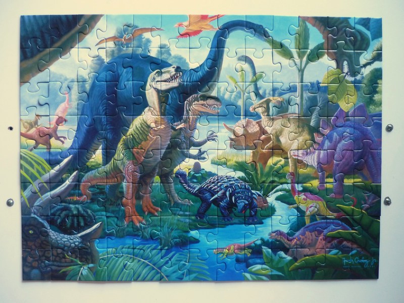 J655: Ravensburger Puzzle Dinosaurs