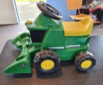 John Deere ride on mini