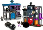 Batman Gotham City Jail & Penguin Lair