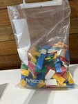 988: Dominos 