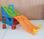 Little People Race and Chase