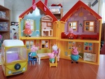 Peppa Pig House, Car & figures