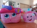 BA57: Leap Frog - Shapes and Sharing Picnic Basket and Tea Pot