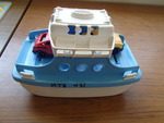 green toys ferry boat and 2 mini cars 