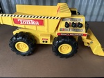 Mighty motorised Tonka truck