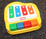 Baby Tap a Tune Piano