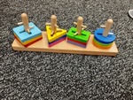 Twisting Peg Puzzle