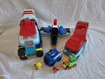 Paw Patrol vehicles with characters