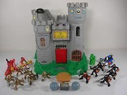 I45: Castle and warriors