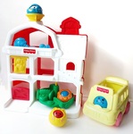 Roll Around Farm House & Bus