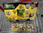 L2305: Teenage Mutant Ninja Turtles Turtle Madness Skate Park with 4 Ninja Turtles