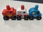B2524: Discoveroo Squeaker Wooden Emergency 3 Car Set