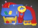 Viking Toys Activity Garage