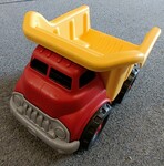 V39: Dump truck - Green toys
