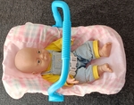 I185: Baby Capsule with a baby boy
