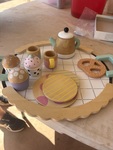 MB82: Tea party set wooden 