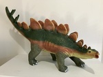 I002: Stegosaurus 