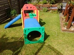 CLIMBING FRAME WITH TUNNEL