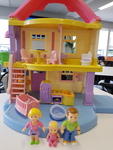 LITTLE PEOPLE DOLLS HOUSE
