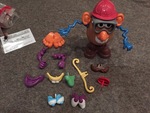 MR POTATO HEAD