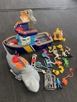IMAGINEXT OCEAN BOAT WITH SUBMARINE