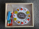 WOODEN CAKE CUTTING SET