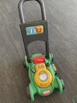 LITTLE TIKES GAS 'N' GO MOWER