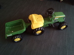 JOHN DEERE TRACTOR & TRAILER