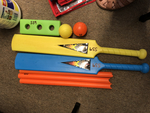 JUNIOR PLASTIC CRICKET SET