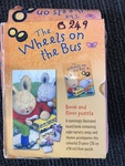 THE WHEELS ON THE BUS PUZZLE AND BOOK