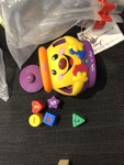 FISHER PRICE MUSICAL SHAPE SORTER