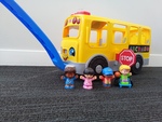 LITTLE PEOPLE BIG YELLOW SCHOOL BUS