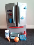 LITTLE TIKES FIRST FRIDGE