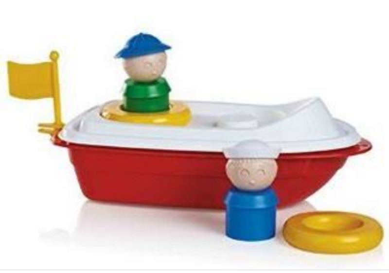 TS32: Tupperware Red Boat