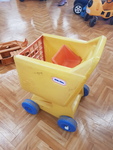 Little Tikes shopping trolley (PRE17)