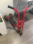 We Play Scooter (3 wheel)