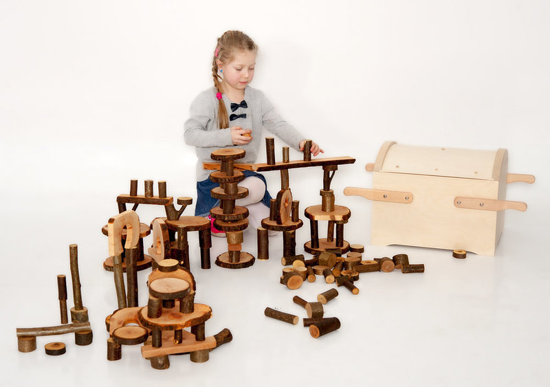 C31: Magic Wood Pirate Box with Eco Blocks