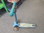 AL4: Mini Micro Scooter