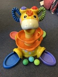 Giraffe Roller with Balls