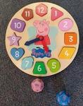 Peppa Pig Learning to count Wooden Clock
