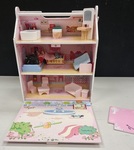 Pink Dolls House With Handle 