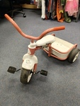 AL6: Triang Red Bike
